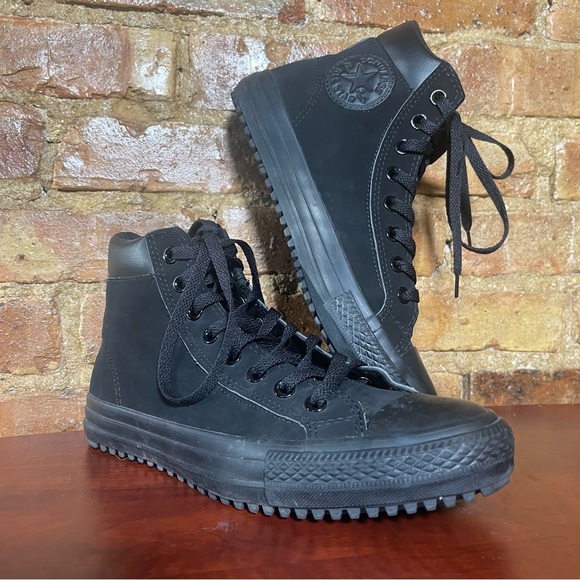 Converse Other - Converse High Top/Converse All Star Chuck Taylor Hiboot